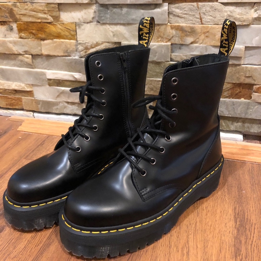 Dr Martens Jadon